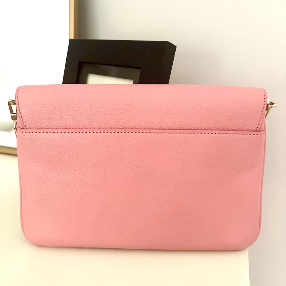 Tory Burch Pink Clutch with Gold Chain - Picture 2 of 7